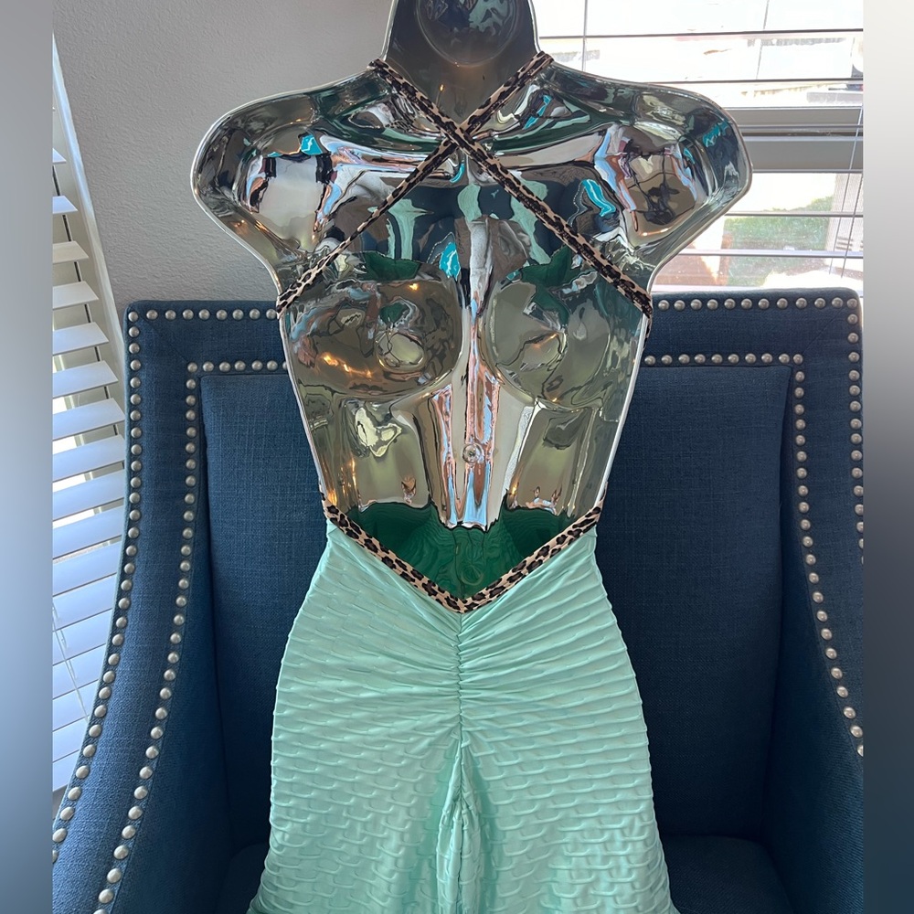 Jumpsuit - Picture 3 of 3
